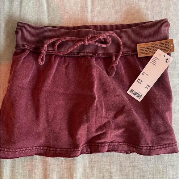 Urban outfitters skort, XS, NWT - Picture 2 of 2